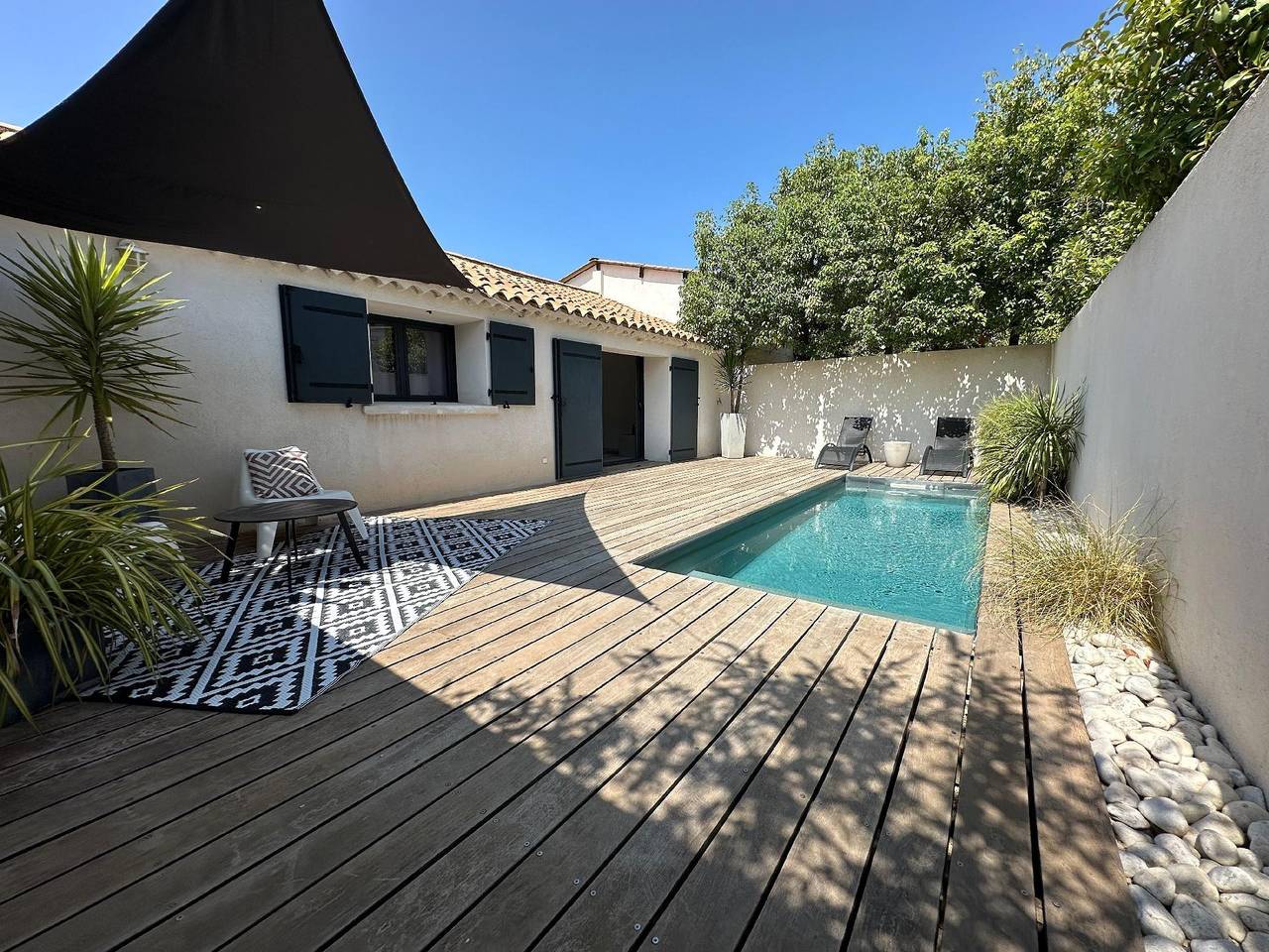 Un Petit Coin de Provence Istres. Swimmingpool, Strände in Istres, Istres und Umgebung