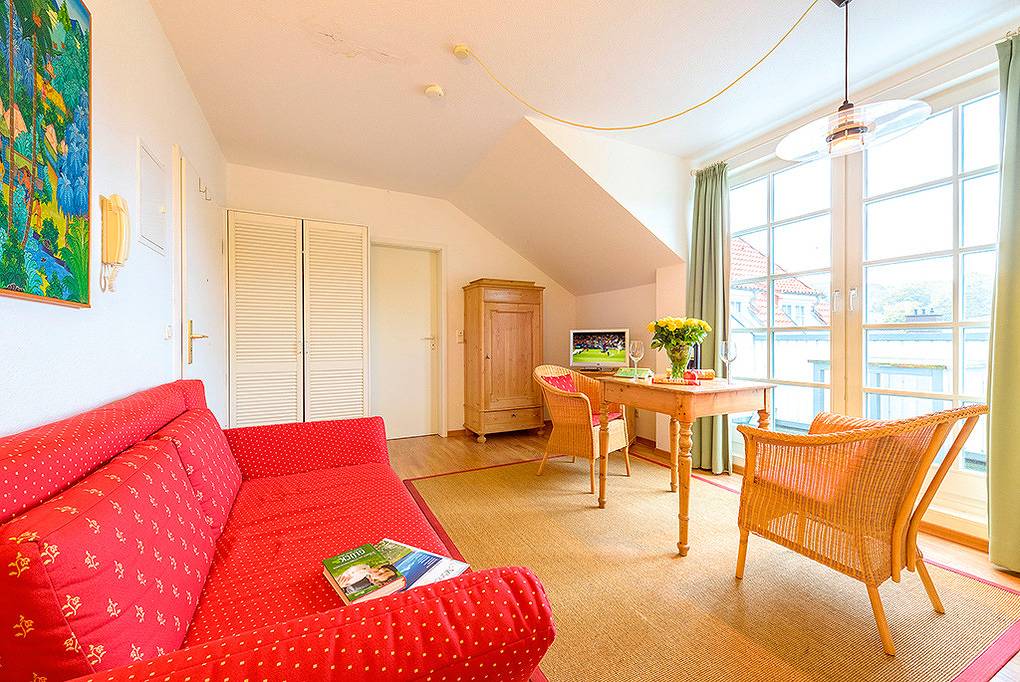 Ganze Ferienwohnung, Haus Baltic, Fewo Elbrächter Nr. 23 in Sellin, Rügen