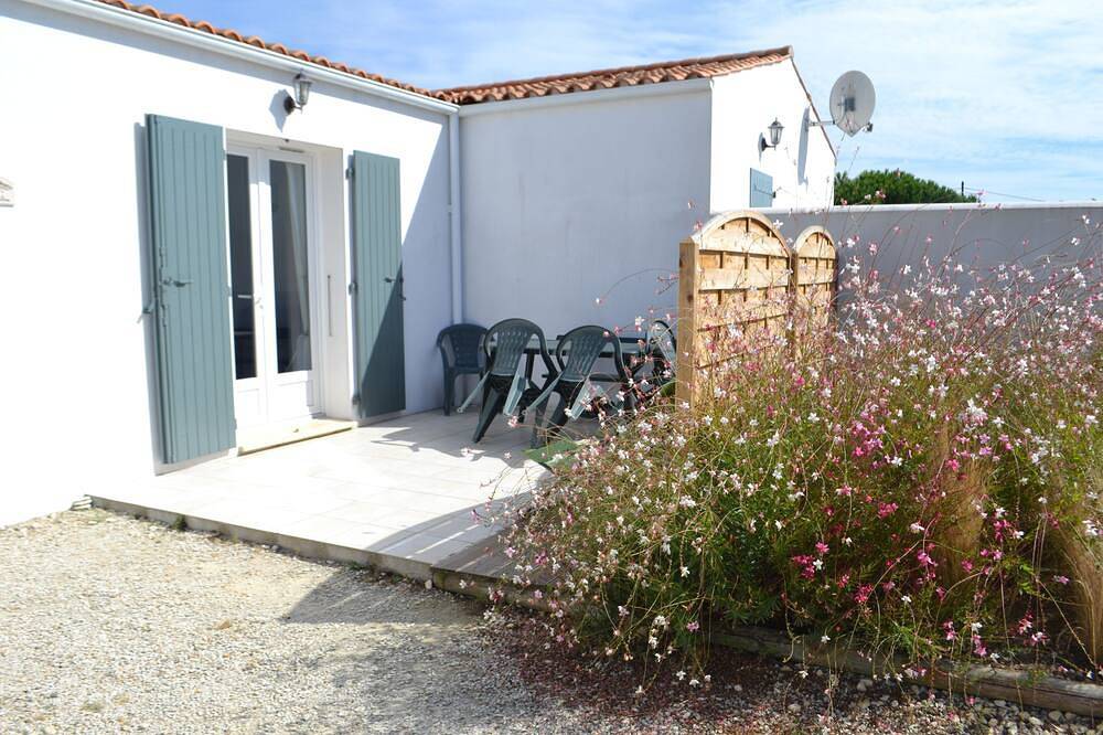 Villa La Loubine en el pueblo de Chefmalière in Saint-Pierre-d'Oléron, Côte de Beauté