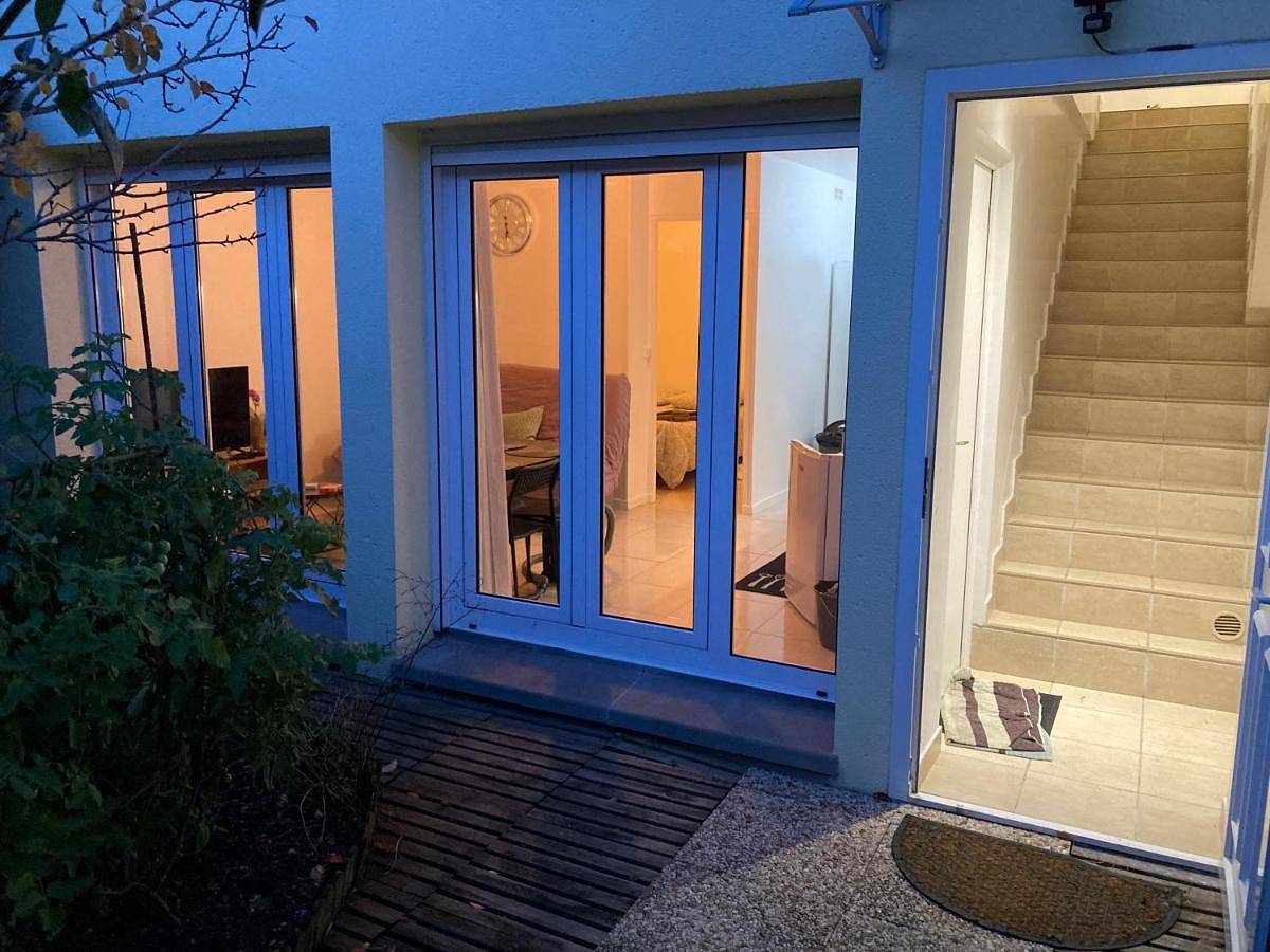 Appartement entier, La Maison des roses in Nanterre, Hauts-de-Seine