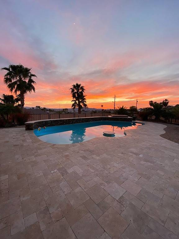 Vacation rental for 6 people, with balcony and hot tub in Lake Havasu City