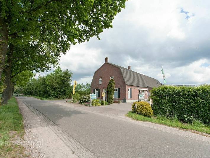 Vakantiehuis voor 35 personen, met Balkon/Terras en Terras in Haaren