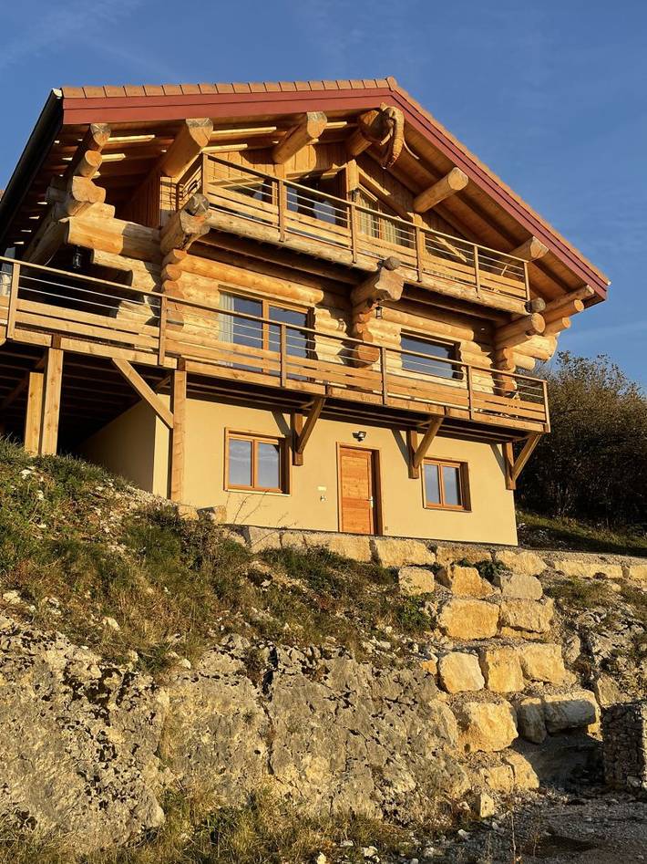 Gîte pour 6 personnes, avec balcon et jacuzzi à Foncine-le-Haut - 4