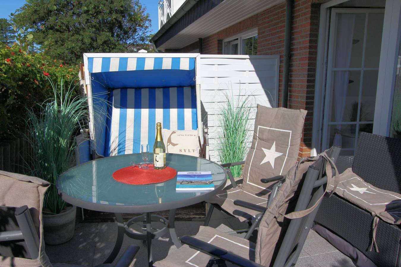 Ganze Wohnung, Drei-Zimmer-Wohnung auf zwei Ebenen am östlichen Rand von Wenningstedt in Wenningstedt, Sylt