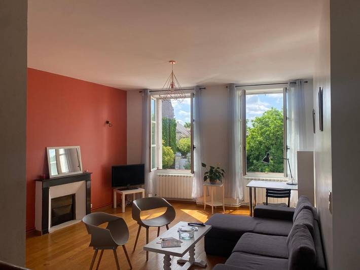 Appartement de vacances pour 7 personnes, avec terrasse et jardin, animaux acceptés