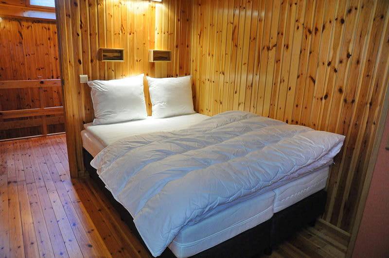 Bungalow for 8 persons with lake view. in Vielsalm, Région de Bastogne