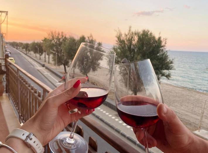 Location de vacances pour 3 personnes, avec vue ainsi que sauna et terrasse à Agnone Bagni - 2