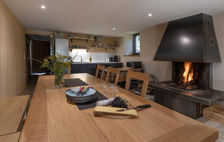 Chambre d’hôte pour 2 personnes, avec terrasse et jardin, animaux acceptés dans Parc naturel régional du Haut-Jura - 3