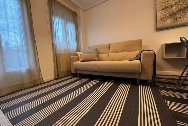 Appartement entier, Appartement de vacances pour 4 personnes avec piscine in Suances, Côte Cantabrienne