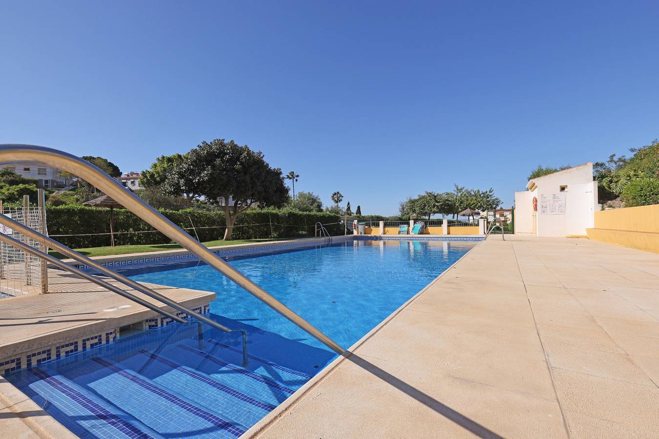 Ganze Wohnung, Ferienwohnung "Fantastischer Meerblick auf 80 qm Terrasse" mit Pool und Wlan in Mijas Costa, Mijas