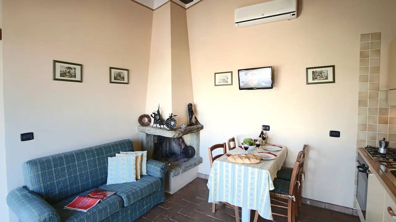 Maison de vacances pour 4 personnes avec jacuzzi in Todi, Province de Pérouse