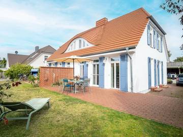 Ferienhaus für 6 Personen, mit Garten in Wustrow