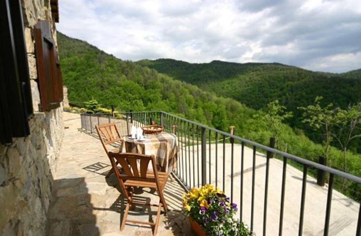Maison de campagne pour 2 personnes, avec jardin ainsi que vue et bassin pour enfant à Ripoll - 2
