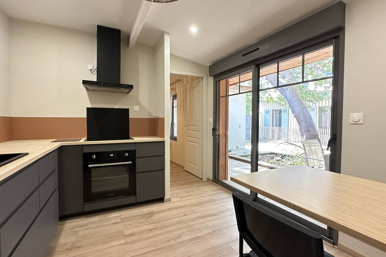 Ferienhaus für 8 Personen mit Terrasse in Arcachon, Arcachon und Umgebung