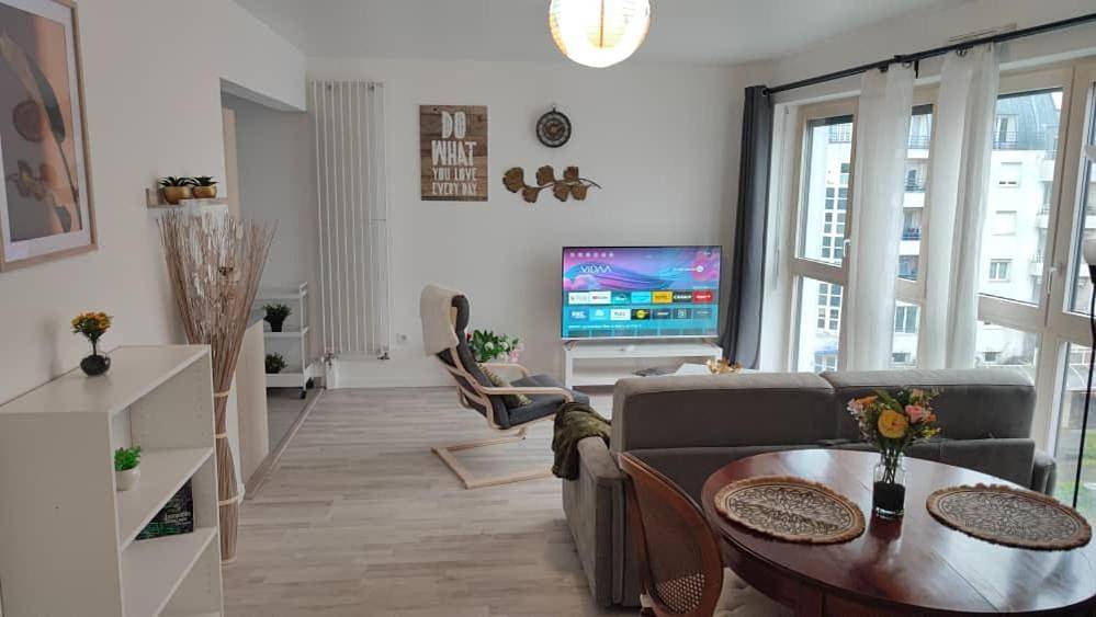 Appartement entier, Appart confort Paris Cergy gare in Cergy, Val-d'Oise