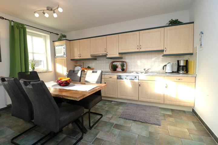 Ferienwohnung für 5 Personen, mit Balkon und Sauna, mit Haustier in Wustrow - 2