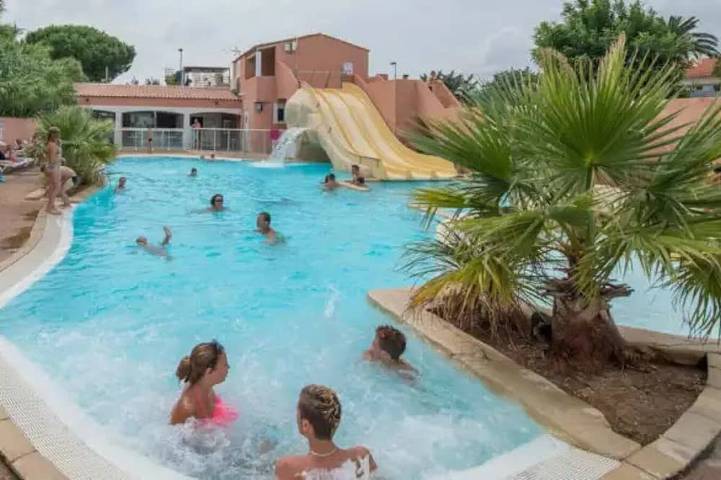 Camping pour 8 personnes à Bormes-les-Mimosas