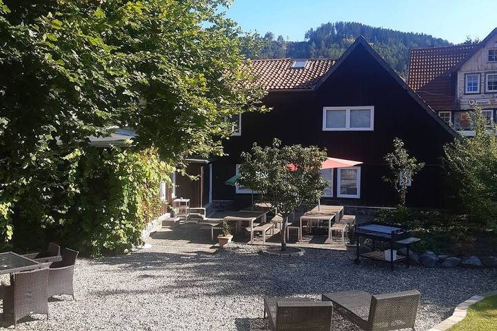 Ferienhaus für 24 Personen, mit Garten in Lautenthal