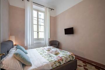 Apartment for 2 People in Florence city center, Florence, Photo 3