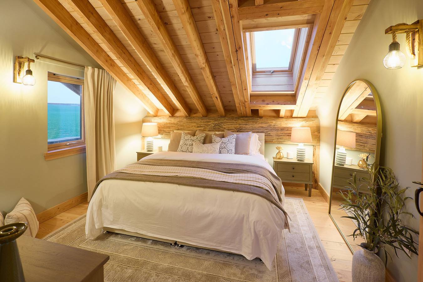 Host & Stay | Cabin on the Loch in Scottish Borders