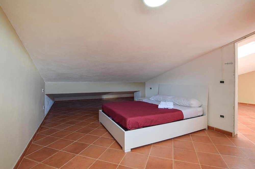 Apartamento entero, 1 bedroom gorgeous apartment in Trabia in Trabia, Provincia de Palermo