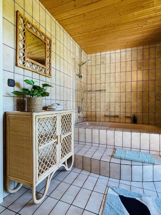 Ferienwohnung für 6 Personen, mit Ausblick und Garten in Tittmoning - 2