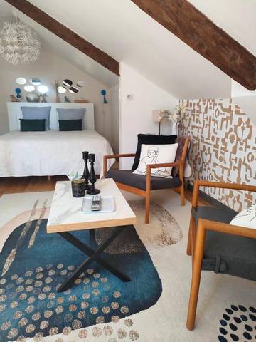 Gîte pour 2 personnes, avec jardin et vue à Guingamp