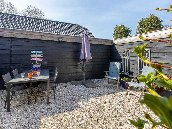 Ferienwohnung für 2 Personen, mit Terrasse und Garten in Vlissingen