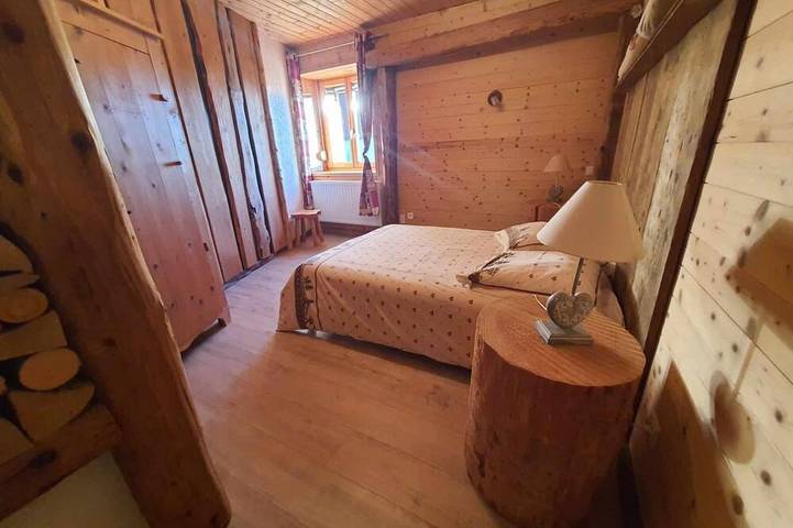 Gîte pour 11 personnes à Arc-sous-Cicon - 3