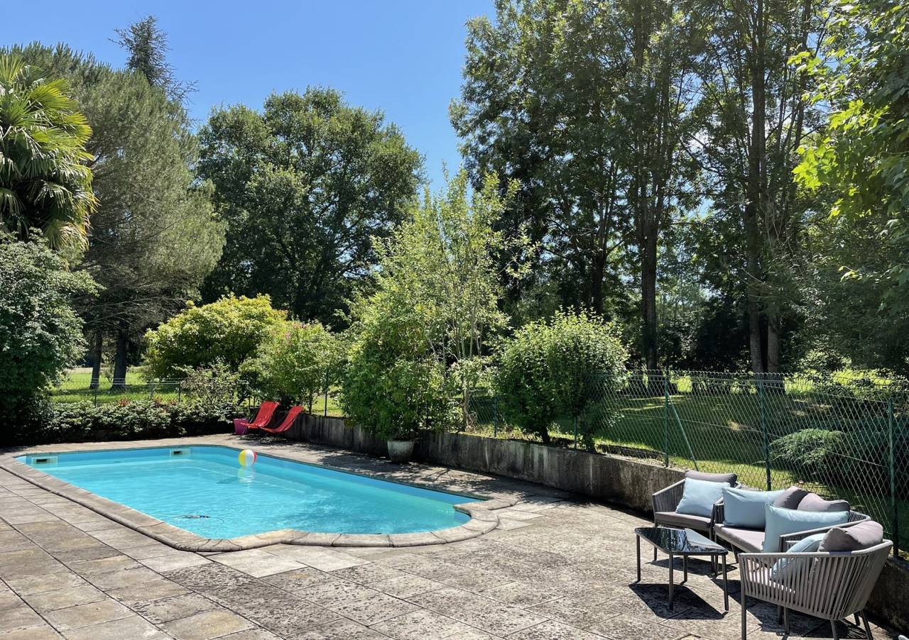 La Caminade - Chambre Peyresourde, rez-de-chaussée in Bourg-de-Bigorre, Hautes-Pyrénées