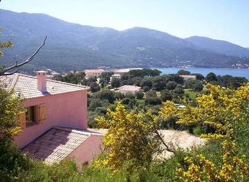 Cottage pour 10 personnes, avec jardin et terrasse à Sant'Andréa-d'Orcino