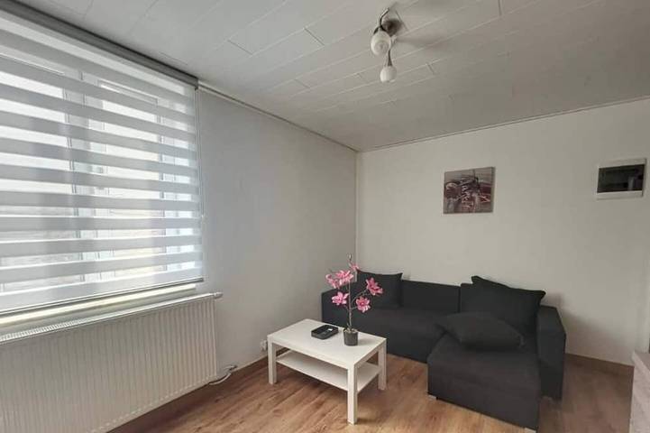 Gîte pour 6 personnes dans Aéroport de Charleroi Bruxelles Sud Gosselies - 4