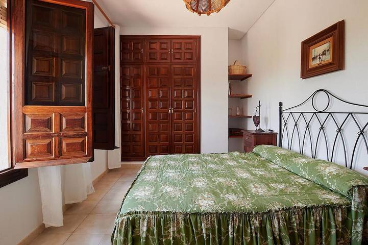 Pet friendly home in Lucena in Lucena, Sierras Subbéticas