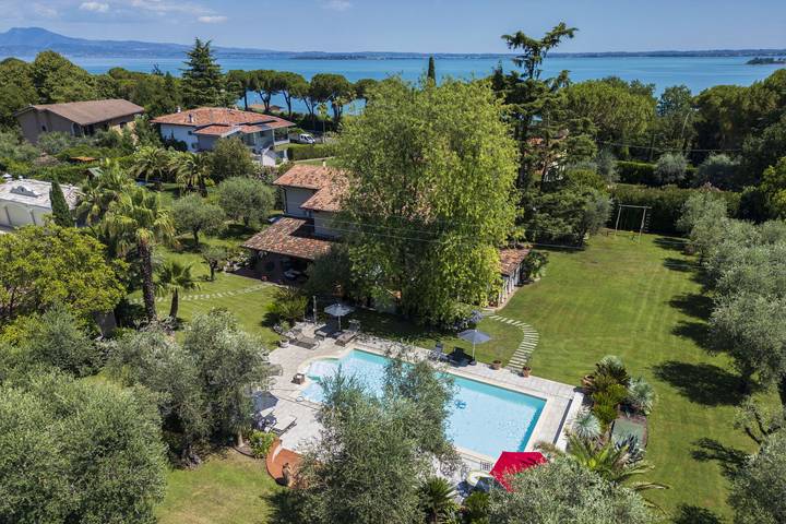 Villa per 10 persone a Padenghe sul Garda