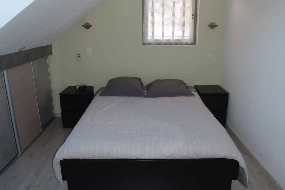 Le chalet - geräumige wohnung für 2/3 personen im herzen des guillestro in Saint-Clément-sur-Durance, Nationalpark Écrins
