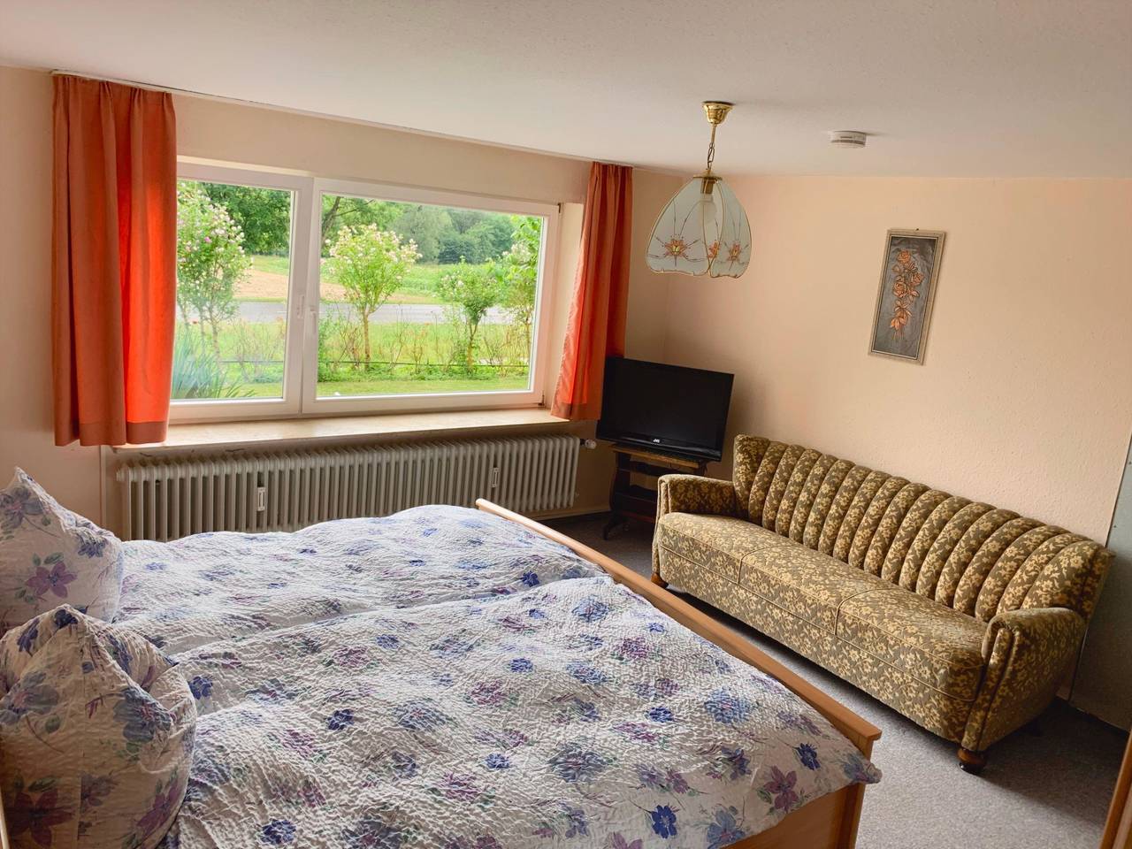 Ganze Ferienwohnung, Fewo25 / Zimmer am Bodensee in Markdorf, Region Bodensee-Oberschwaben