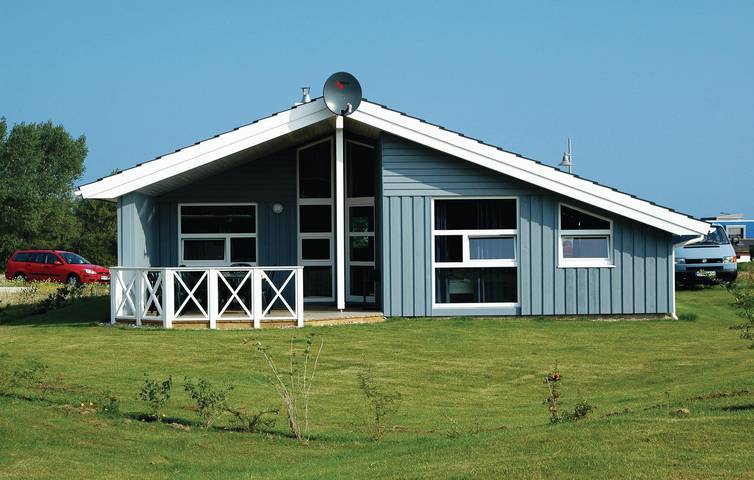 Ferienhaus für 12 Personen, mit Sauna und Terrasse sowie Garten und Whirlpool in Schönhagen