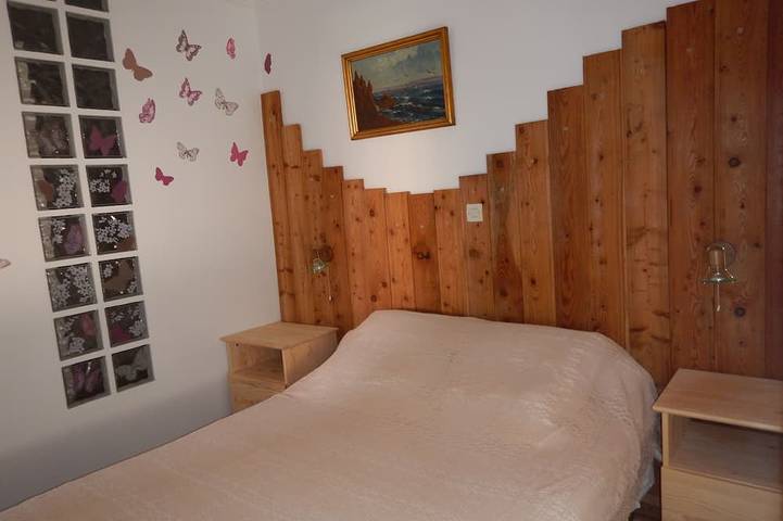 Gîte pour 5 personnes, avec terrasse et jardin dans Port des Oursinières - 3