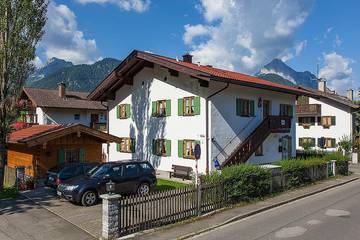 Ferienwohnung für 4 Personen in Mittenwald, Bayerische Alpen, Bild 1