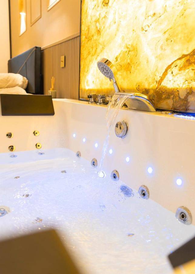 Apartamento de vacaciones para 4 personas, con jacuzzi - 1