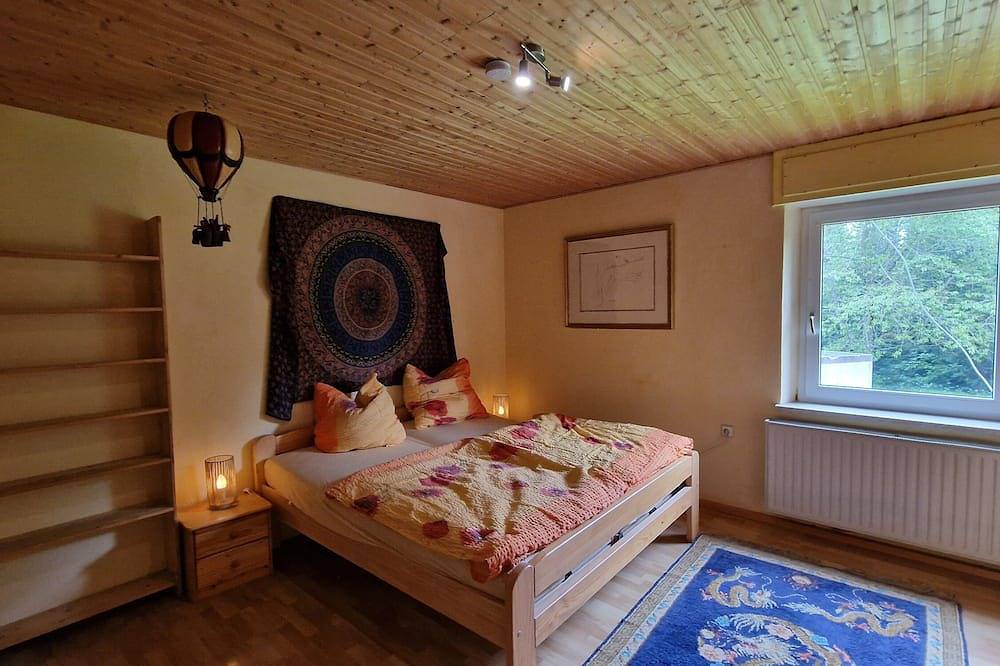Ferienhaus „Forest Stay im Alten Zollhaus“ mit Wlan in Rehau, Landkreis Hof