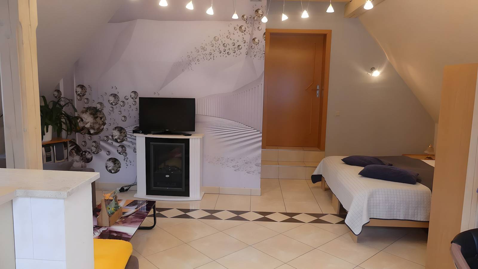 Ganze Wohnung, Apartment für 6 Personen, 110 m², mit privatem Pool, Terrasse und Wlan in Kefferhausen, Region Eichsfeld