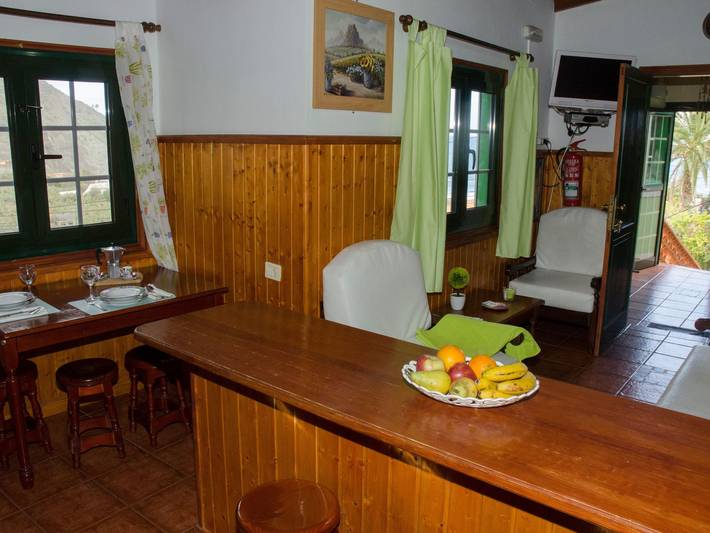 Chalet para 4 personas, con terraza en La Gomera - 3