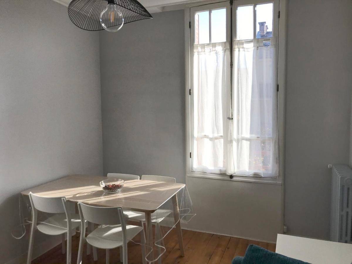 Appartement entier, Maison Bernadette - Premier Etage in Vitry-sur-Seine, Val-de-Marne