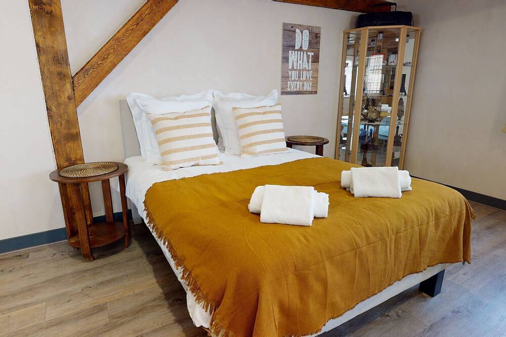 Appartement entier, Le rubis 1 free parking city center  up to 2 in Colmar, Région de Colmar