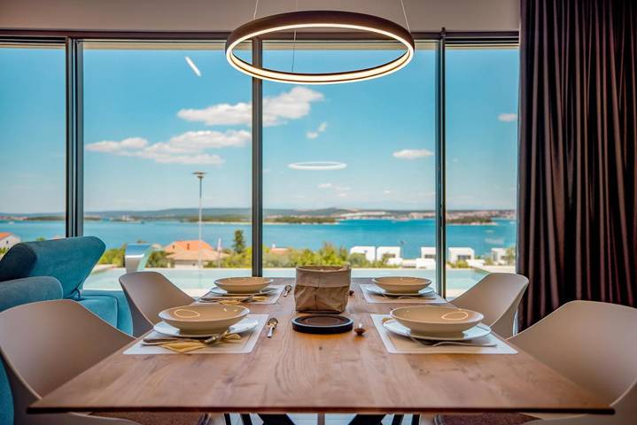 Villa für 4 Personen, mit Garten und Whirlpool sowie Pool - 1