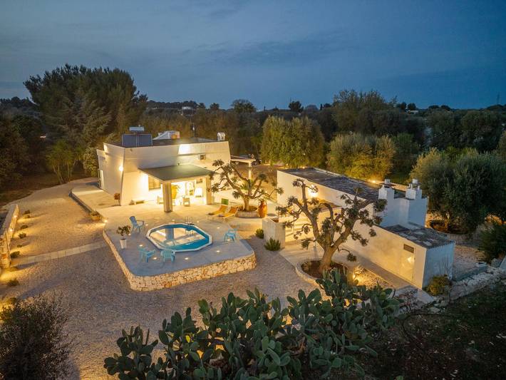 Location de vacances pour 6 personnes, avec jardin à Carovigno - 4