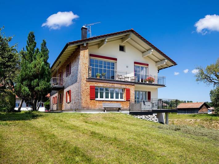 Ferienhaus für 4 Personen, mit Terrasse in Oy-Mittelberg