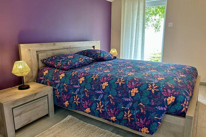 Location de vacances pour 6 personnes, avec jardin et terrasse à Cruguel - 4