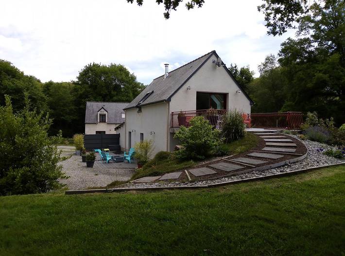 Gîte pour 4 personnes, avec jardin et terrasse